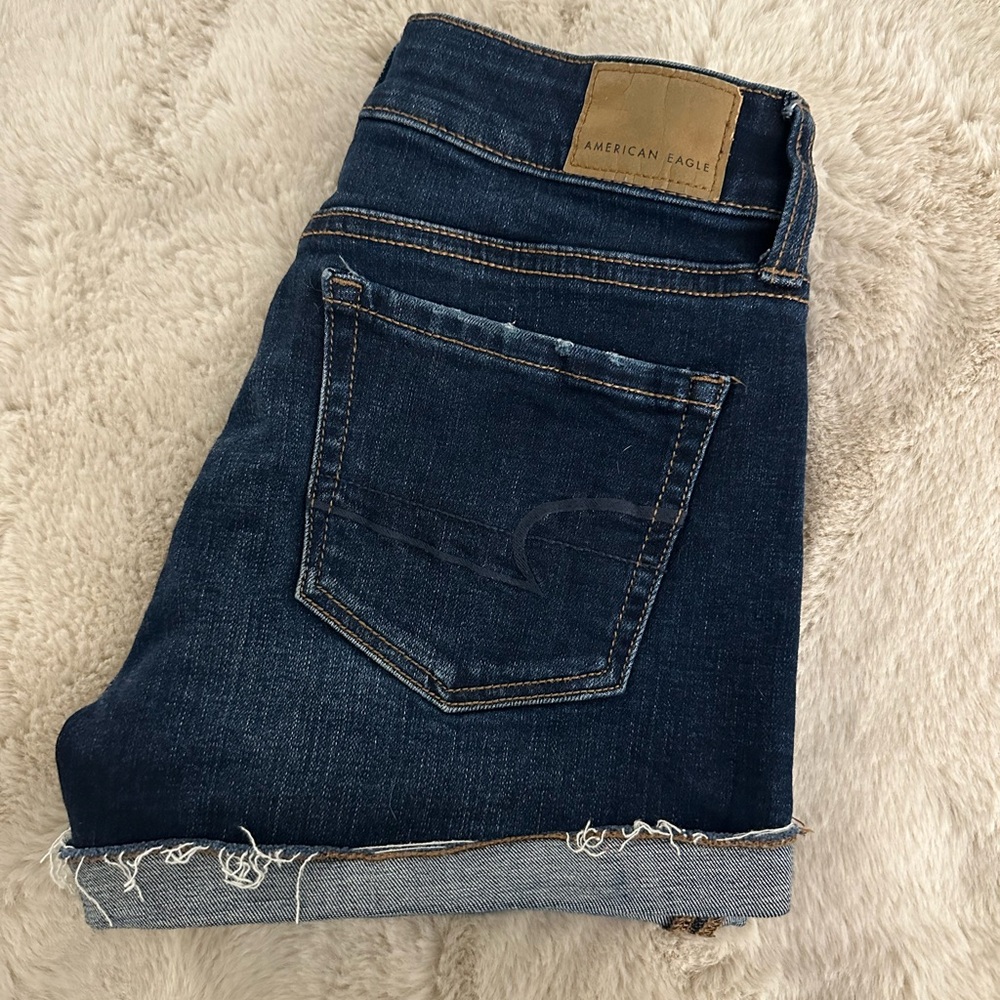 American Eagle Outfitters Women's Dark Wash Jean Shorts NWOT
